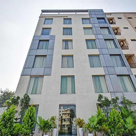 Townhouse Classio Suites 舍地 外观 照片