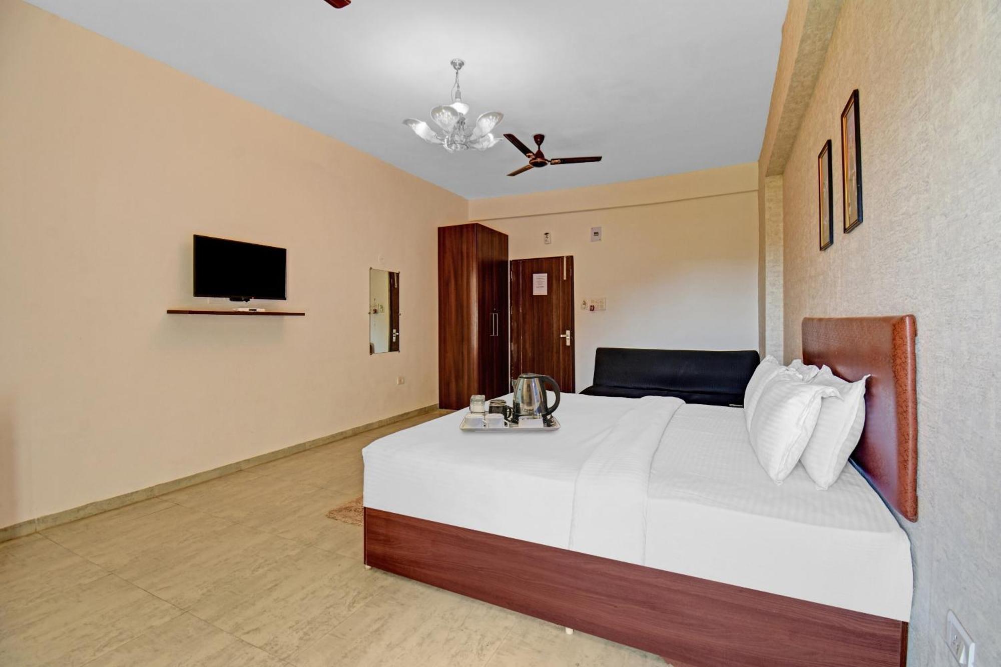 Townhouse Classio Suites 舍地 外观 照片