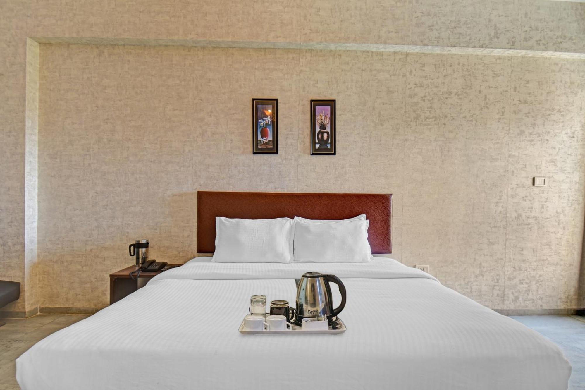 Townhouse Classio Suites 舍地 外观 照片