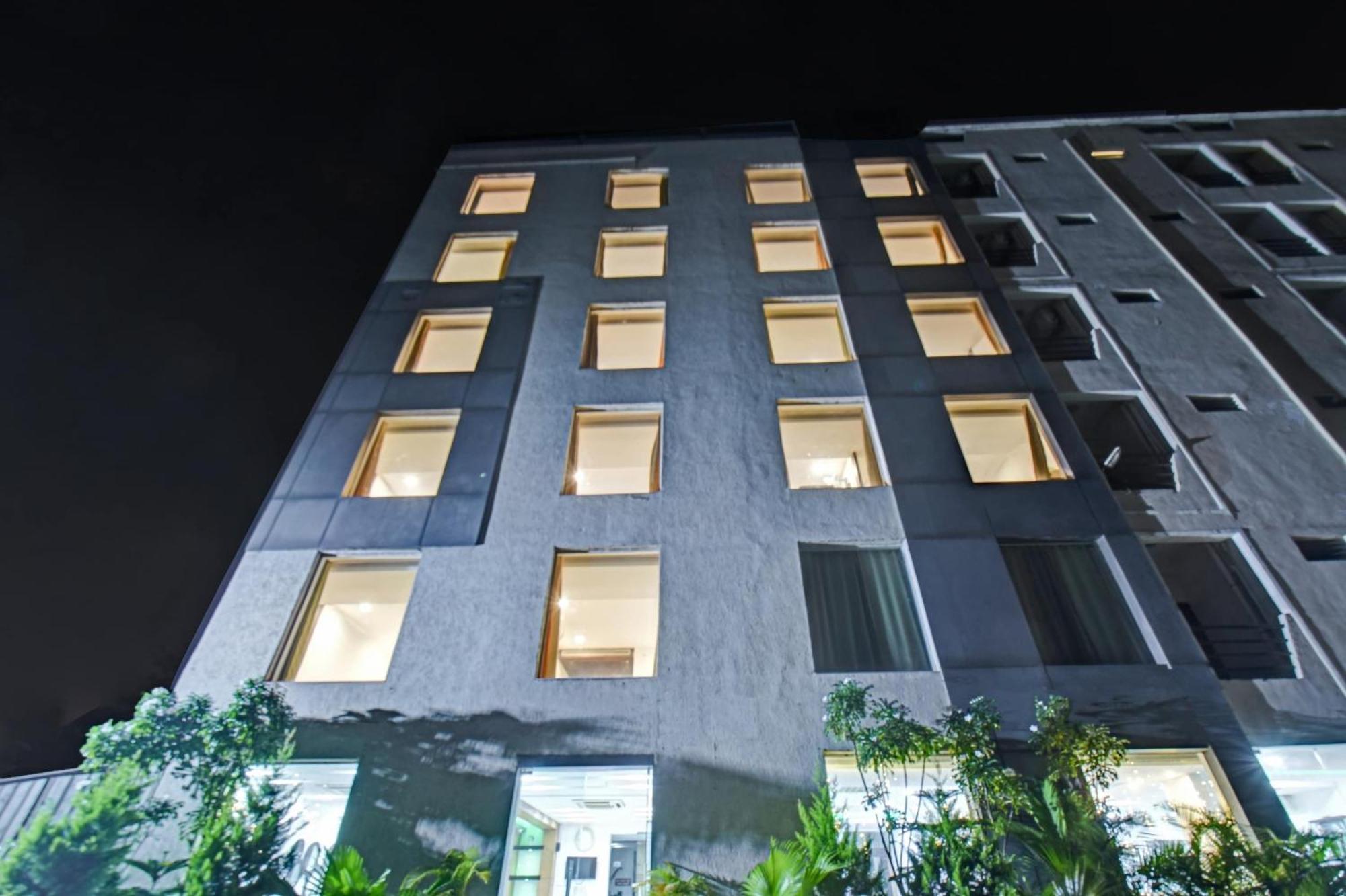 Townhouse Classio Suites 舍地 外观 照片